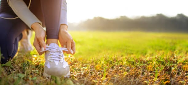 Spring Fitness Guide 2025: From Dumbbells to Running Shoes